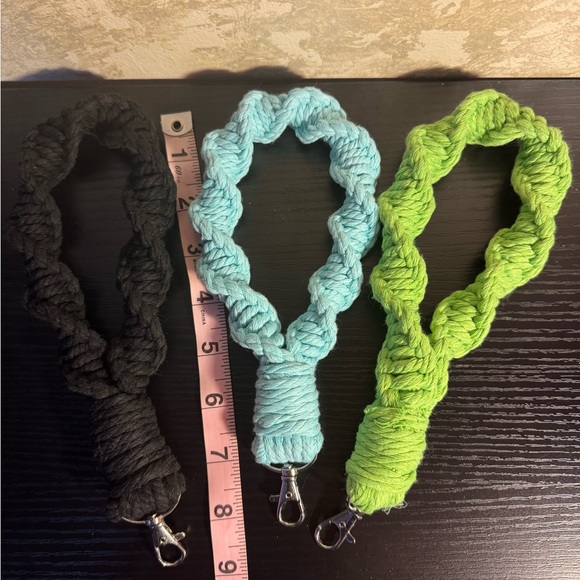 KeyChain Wallet Wristlet - Picture 3 of 3